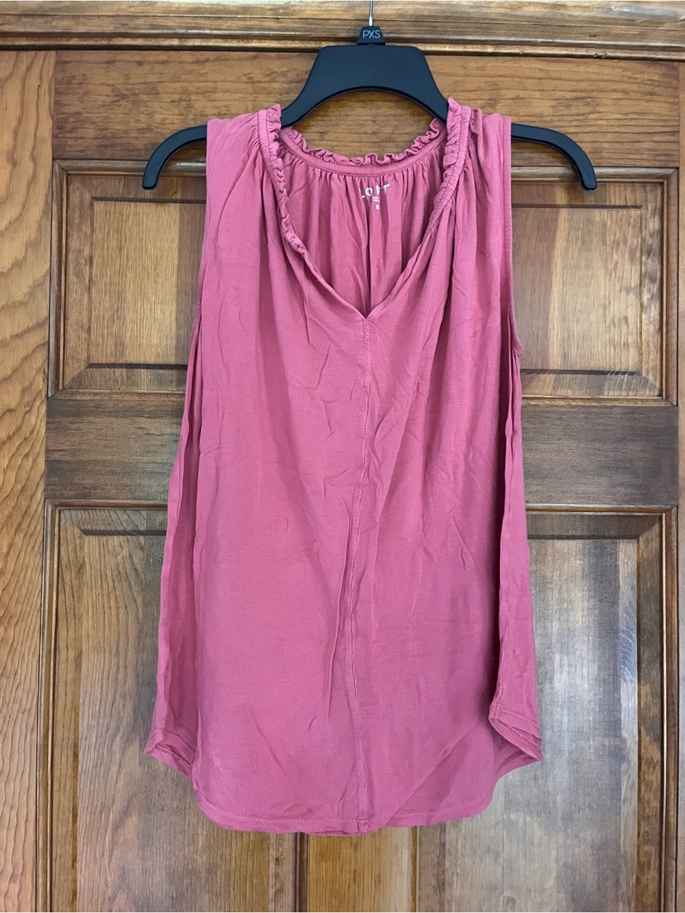 LOFT Ruffle-Trim V-Neck Sleeveless Camisole - Rose